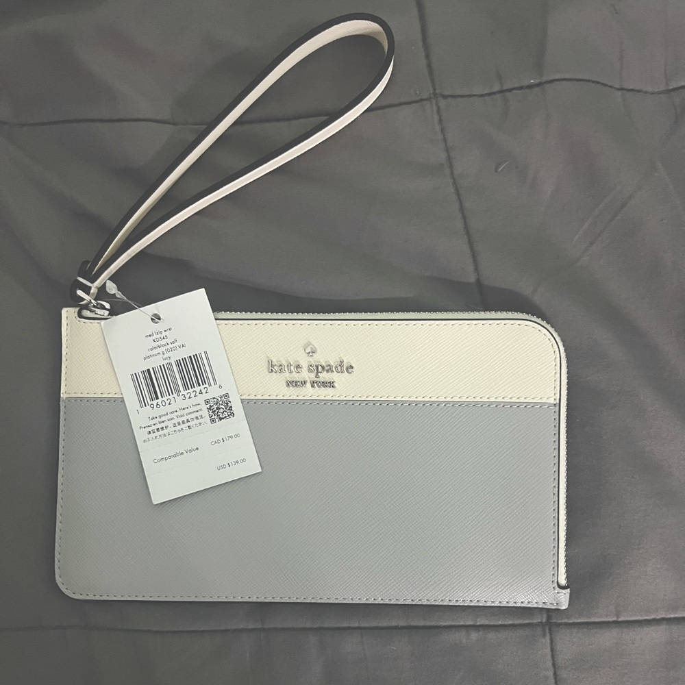 NEW Kate Spade Wristlet bag
